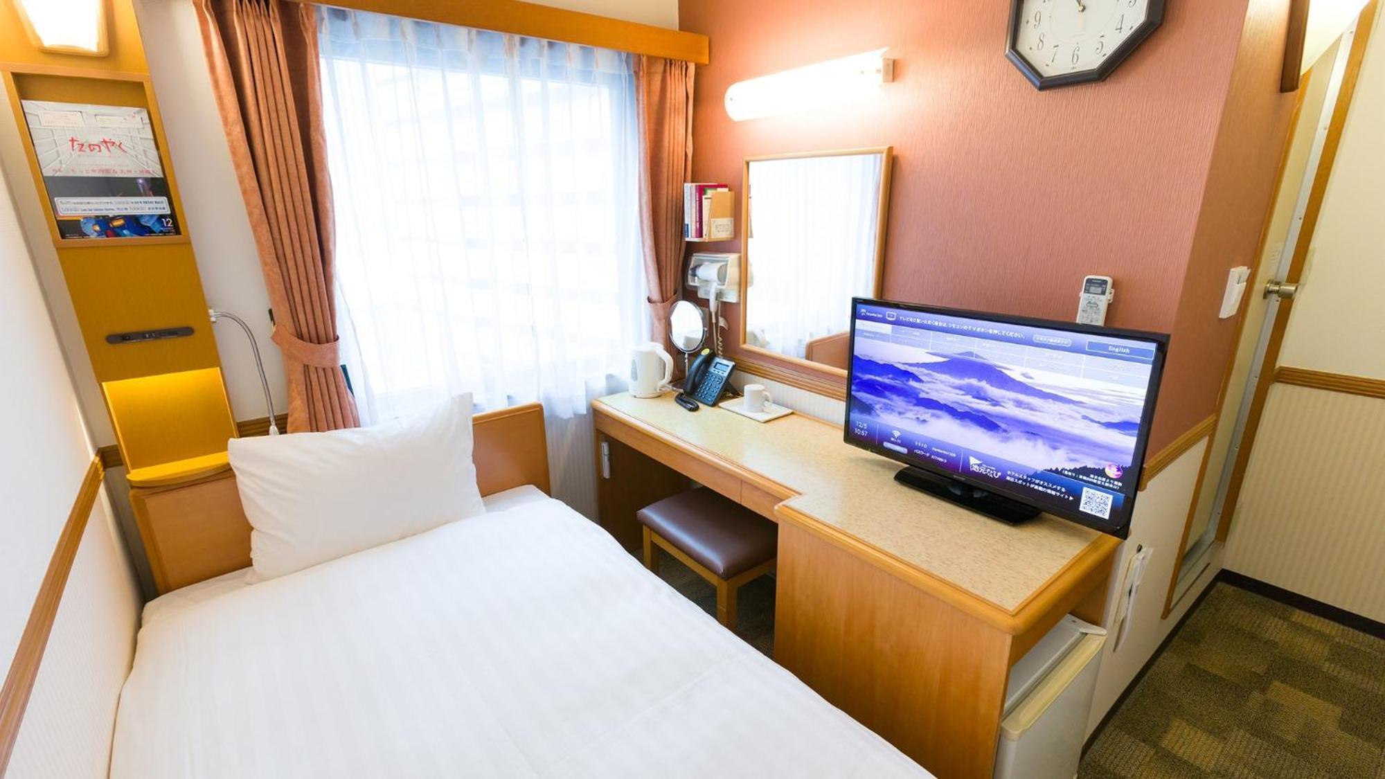 Toyoko Inn Hachinohe Ekimae Стая снимка